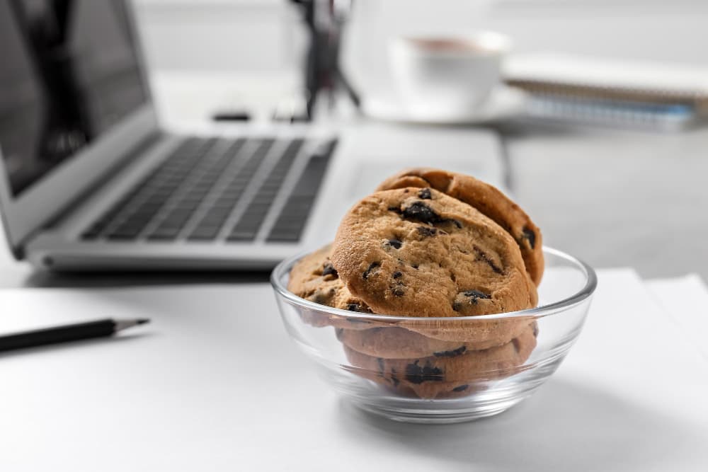 Google desiste de proibir cookies de terceiros